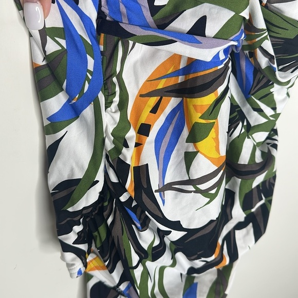 Calvin Klein Tropical Tummy Control swimsuit size 10 NWOT - Picture 5 of 6